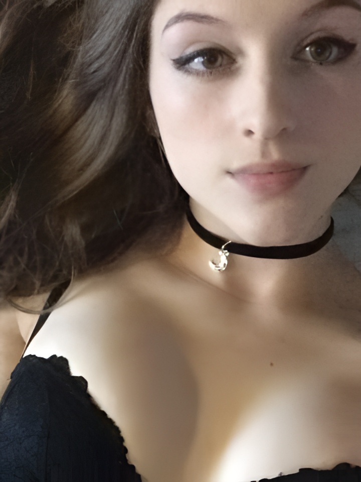 Индивидуалка Алина, доступна для личного знакомства от 1500 руб