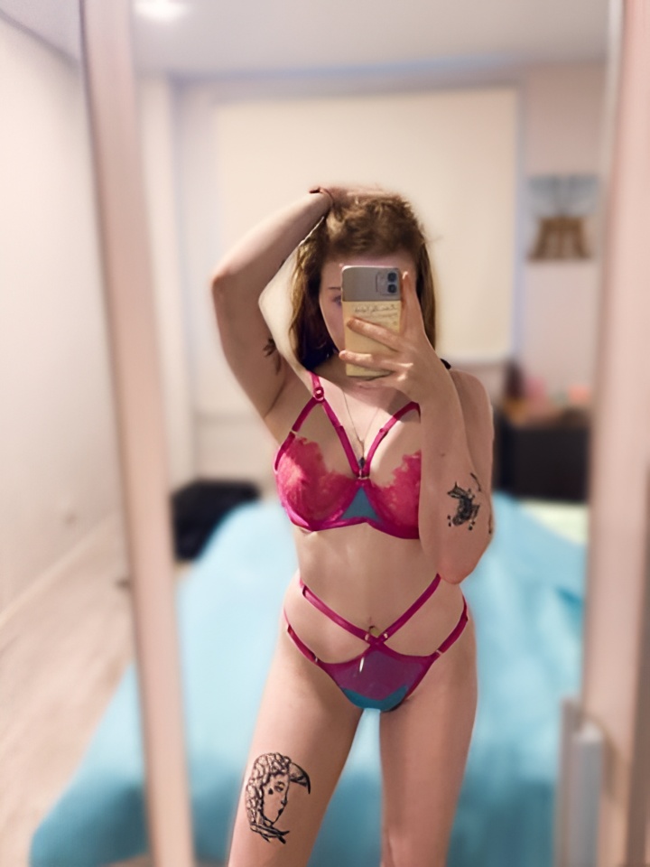 Анжелика привлекальеная девушка из Тында цена от 5000 руб