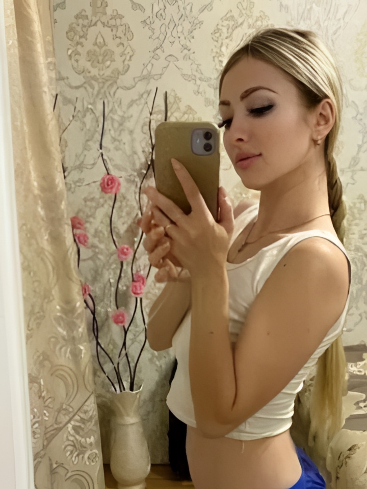 Индивидуалка Рената, доступна для личного знакомства от 1500 руб