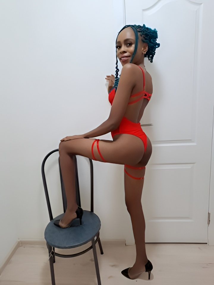 Роза привлекальеная девушка из Тында цена от 1500 руб