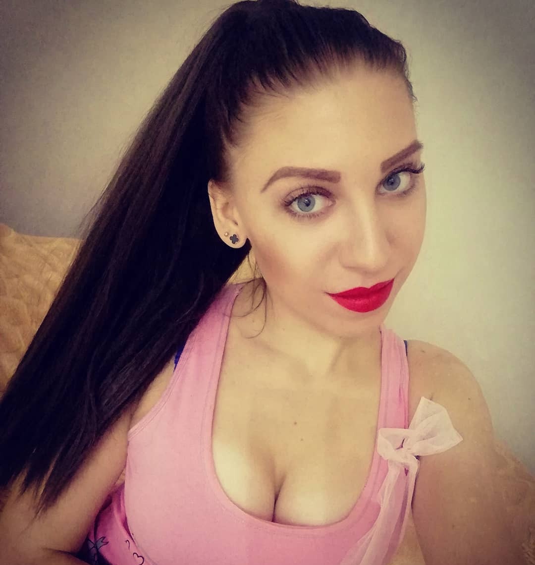 Лана привлекальеная девушка из Тында цена от 3500 руб