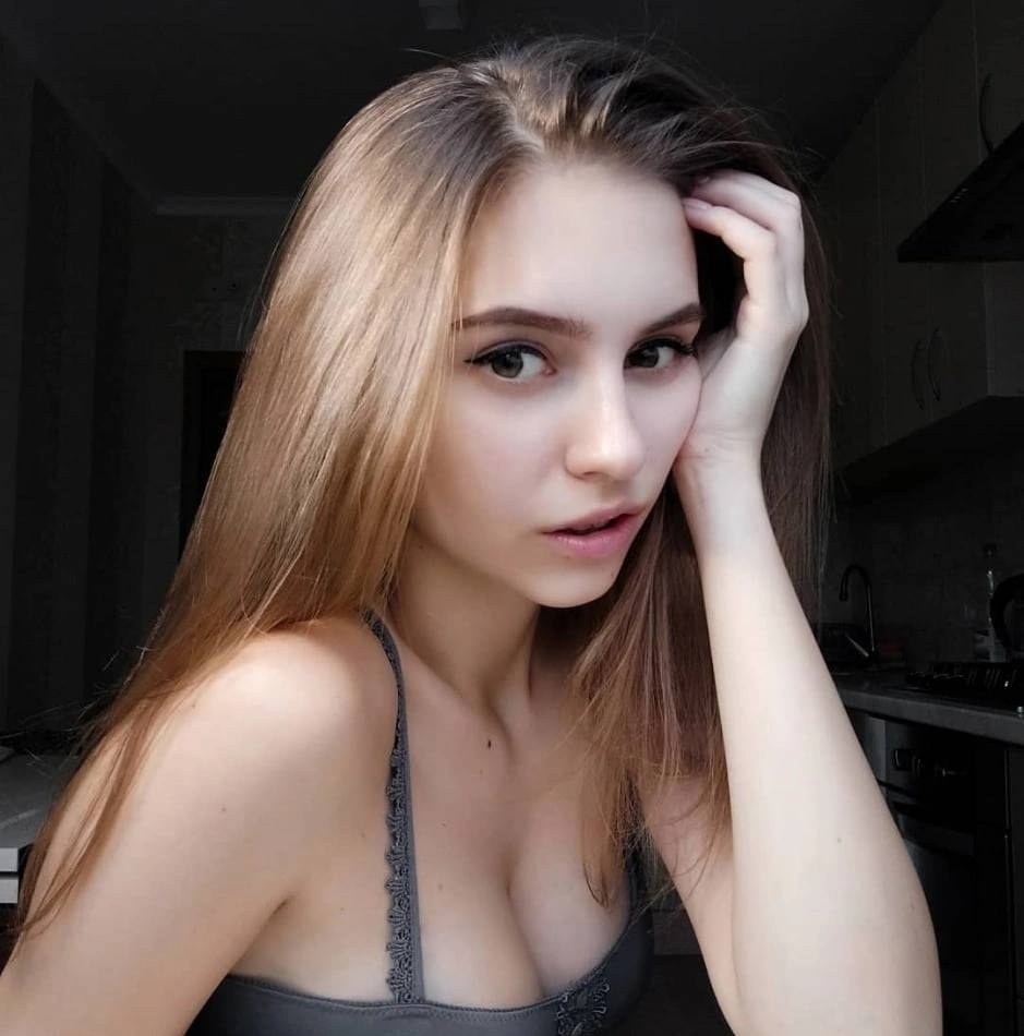 Елизавета привлекательная девушка из Тында цена от 3000 руб