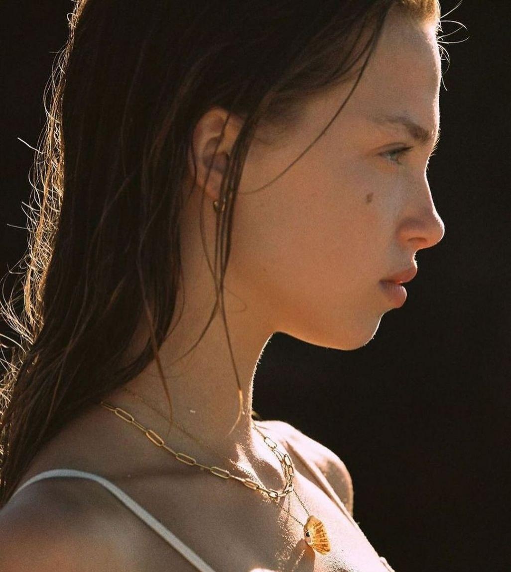 Пелагея привлекальеная девушка из Тында цена от 8000 руб