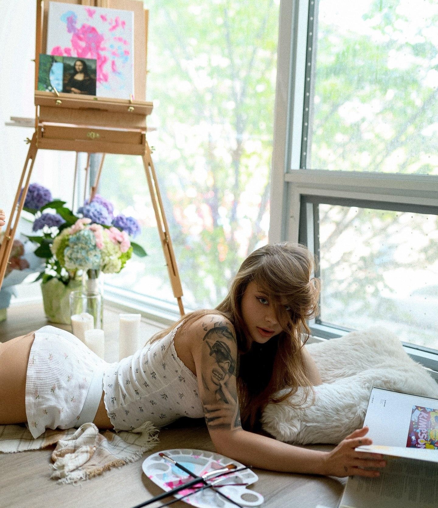 Аврора привлекальеная девушка из Тында цена от 8000 руб