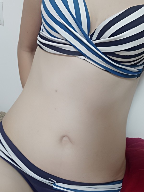 Лариса привлекательная девушка из Тында цена от 10000 руб