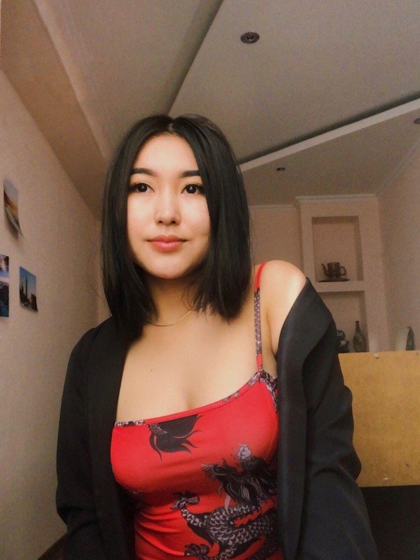 Неля привлекательная девушка из Тында цена от 3000 руб