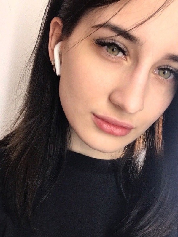 Катя привлекательная девушка из Тында цена от 3500 руб